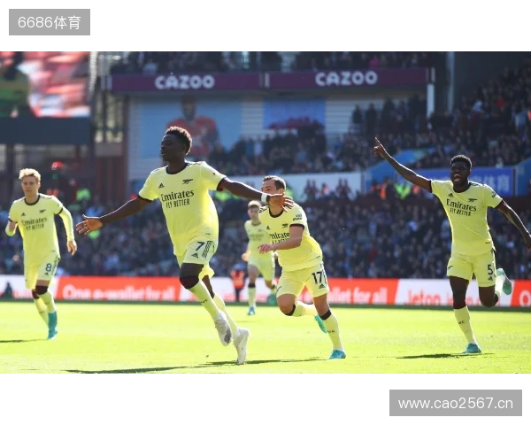 阿森纳本赛季英超前10轮积25分,比不败夺冠赛季同期还多1分