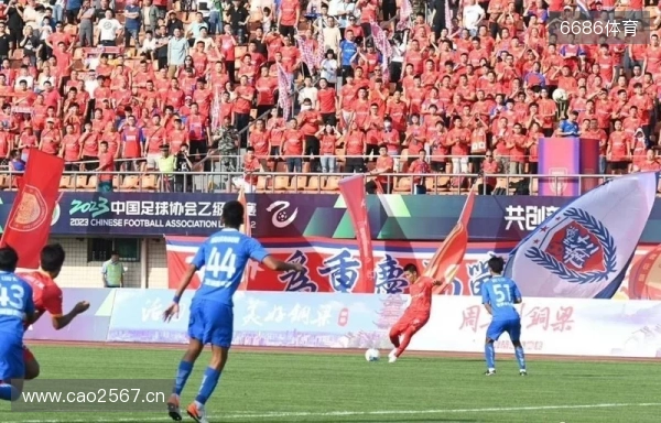 赢球即冲超!足球报:铜梁龙仍握有优势,末轮需要“重庆血性”