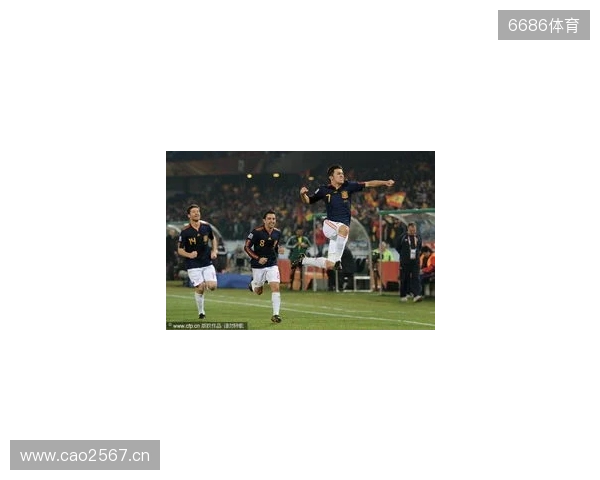 比利亚：西班牙有很多球员能胜任9号位；我非常欣赏小蜘蛛