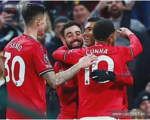 斯基拉:那不勒斯计划通过冬窗买中场,目前看上梅努等5人 斯基拉:那不勒斯计划通过冬窗买中场,目前看上梅努等5人