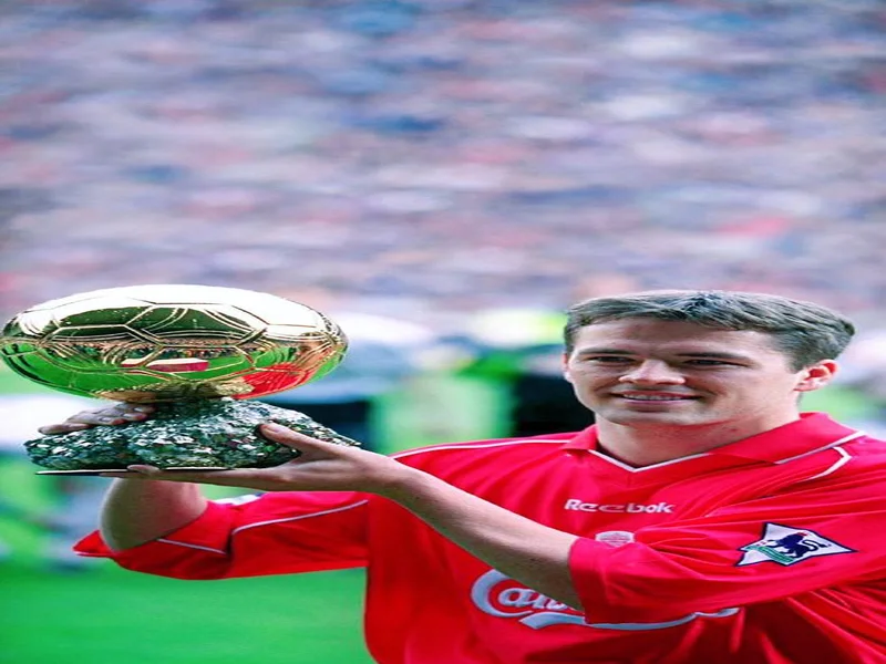 斯基拉:那不勒斯计划通过冬窗买中场,目前看上梅努等5人